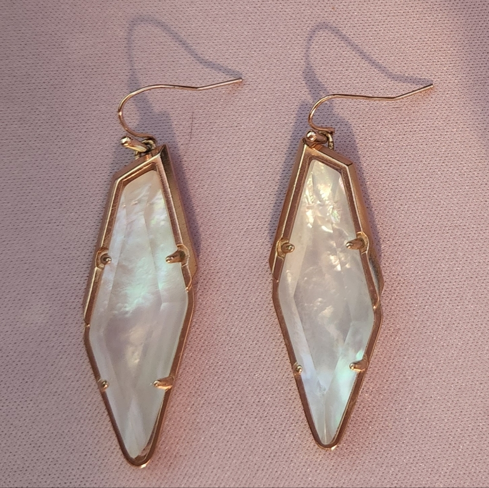 Kendra Scott Ivory Pearl Earrings
